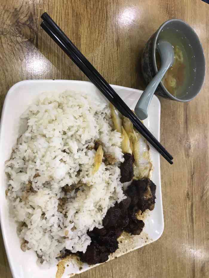 阿春生煎-"葱油拌面 907 味道中规中矩,葱油味不.