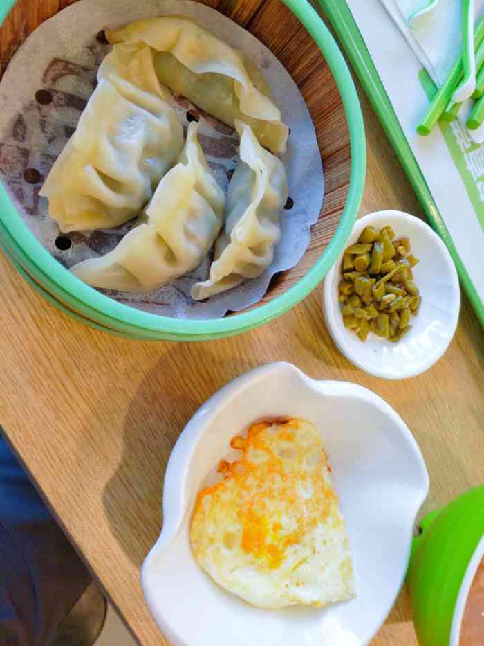 老乡鸡(天鹅湾花园小区店)-"今天过来吃早餐 早餐最爱吃鸡汤馄饨 .