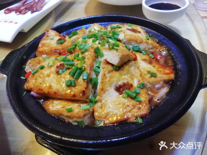 招牌客家酿豆腐