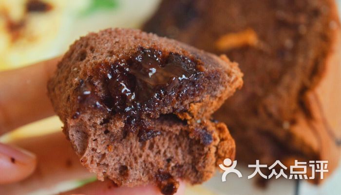 老香港蛋糕(田林路店)-爆浆巧克力图片-上海美食-大众