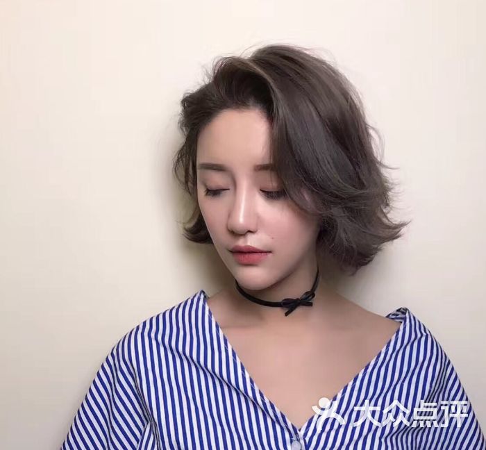 秘密花园发型定制沙龙图片 - 第1张