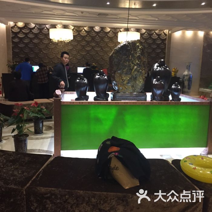 清逸水岸运动温泉中心(汇成天玺酒店)的点评