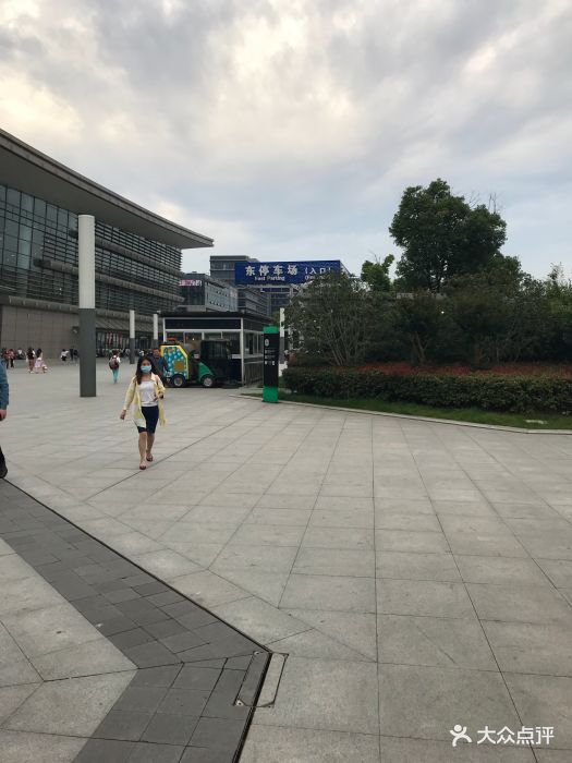 南京站北广场b,c区停车场图片 - 第3张