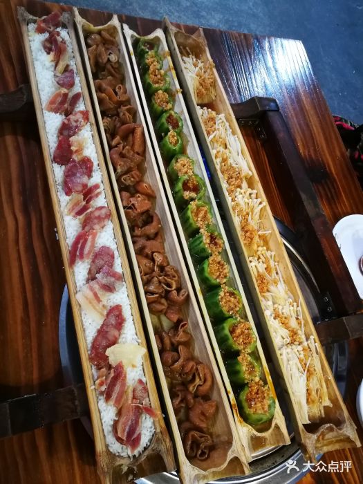 98农庄●网红竹筒菜饭店图片