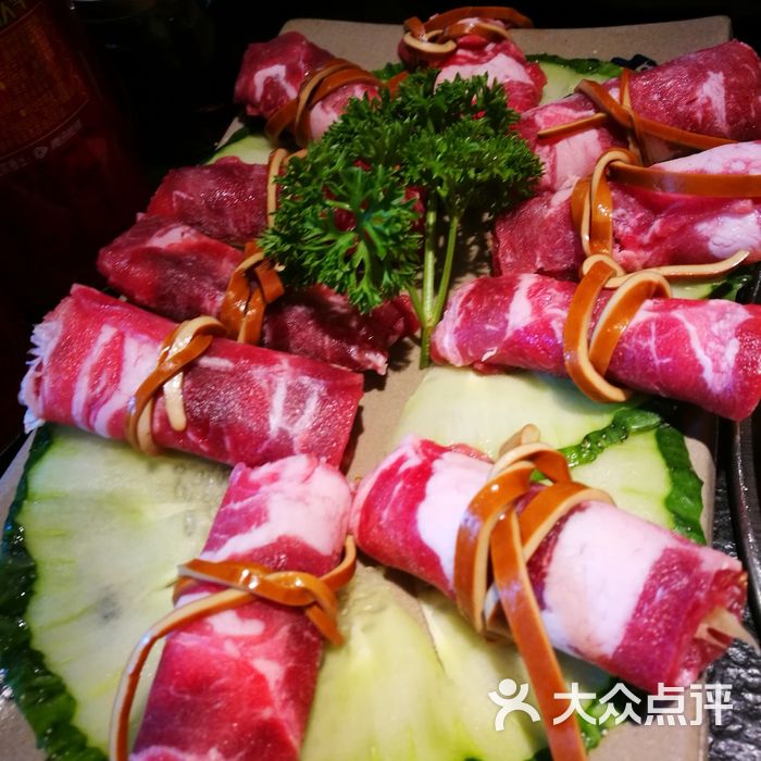 水八块饕餮老火锅