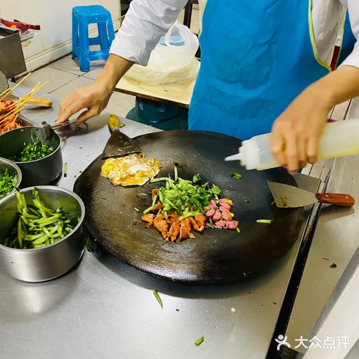 里脊肉鸡蛋饼