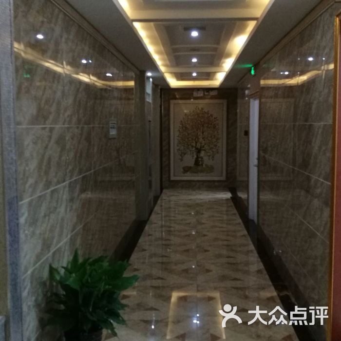 御尚轩