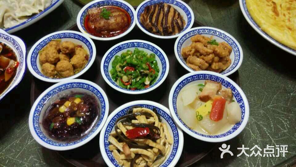 七碟八碗图片 - 第5张