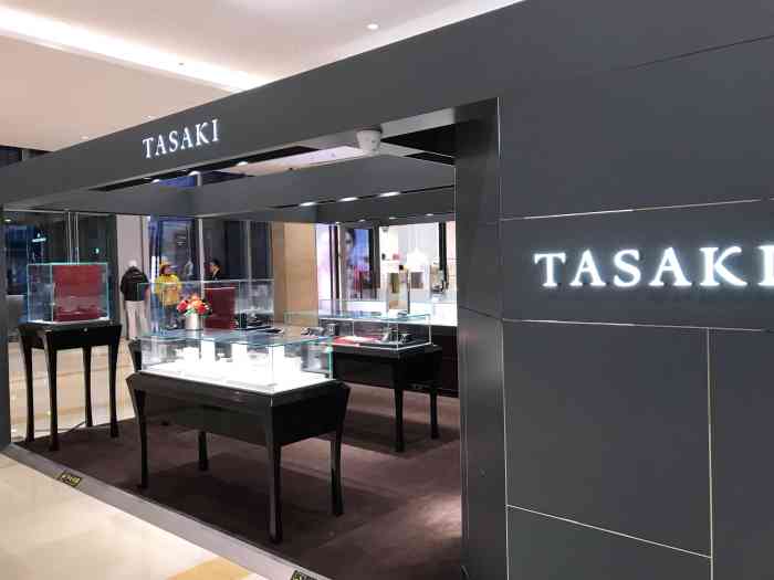 tasaki(万象城店)-"准备挑跟项链,发现万象城刚好有.