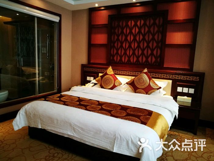 维也纳智好酒店(昆明彩云北路新亚洲店)-图片