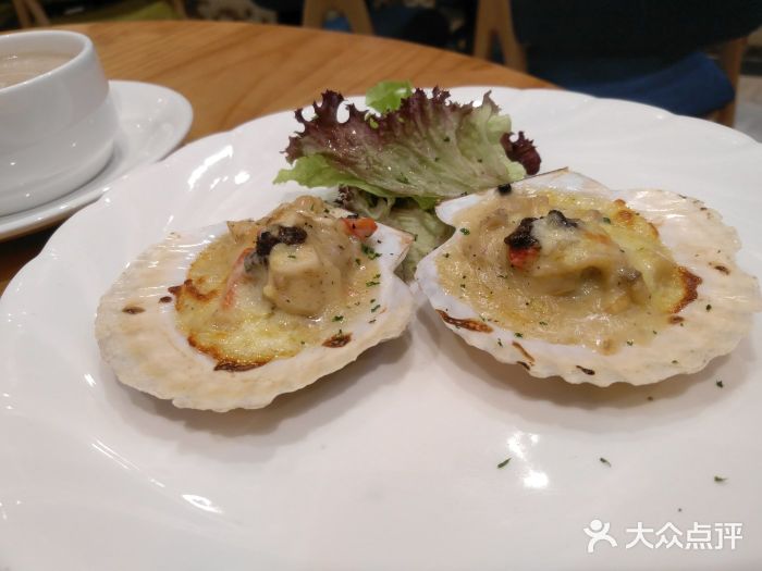 斯比特花园西餐厅(月星环球港店)黑松露焗扇贝图片