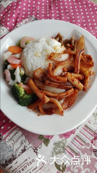 韩式辣炒鱿鱼饭