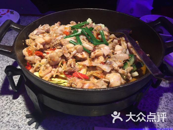 蛙来哒(美食牛蛙店)香辣味碳烧家乡泡锅广场-第17张关于日月介绍英语图片ppt图片
