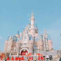 上海迪士尼游人均费用_上海迪士尼图片(2)