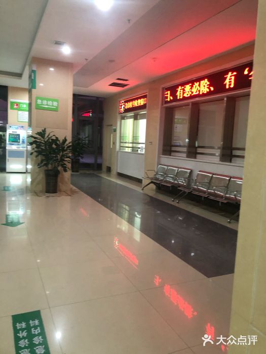 赣州市人民医院南院图片