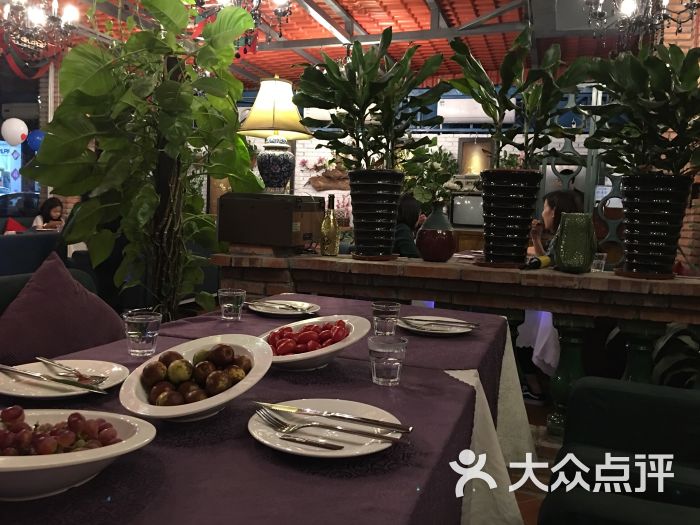 华寓嘉风西餐厅(利和广场店)--环境图片-中山美食-大众点评网