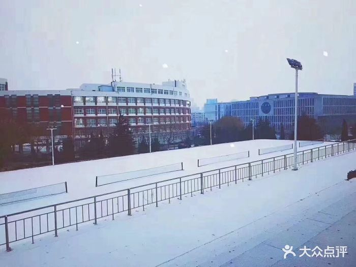 大连海事大学(西山校区)图片 - 第3张