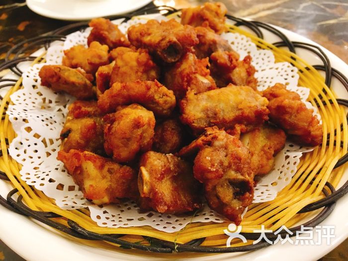 蟹子楼(振工街店)-蒜香小排图片-大连美食-大众点评网