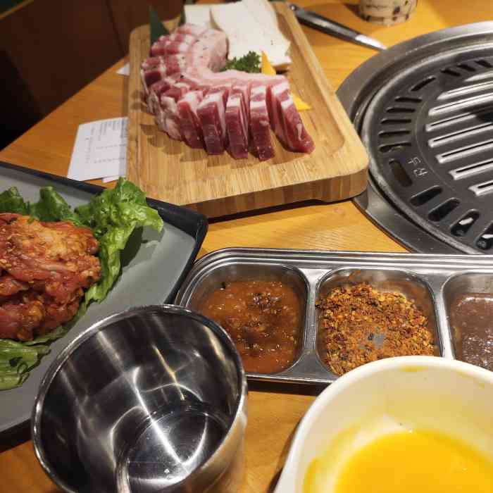 玖段烤肉原切鲜肉超市街道口乐天城店