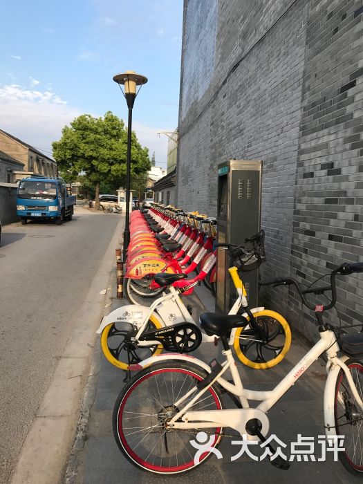 桔子水晶酒店:服务不错,彬彬有礼,办了会员卡.扬