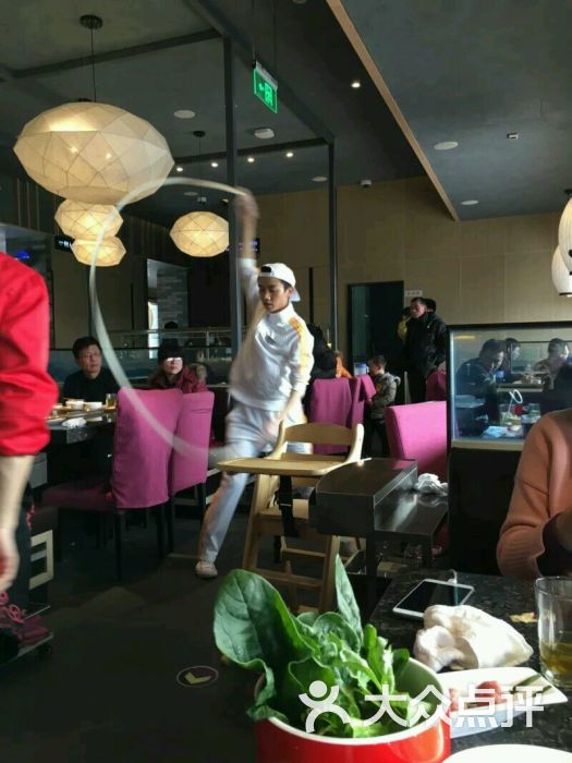 海底捞火锅(稻楼古街店)的点评