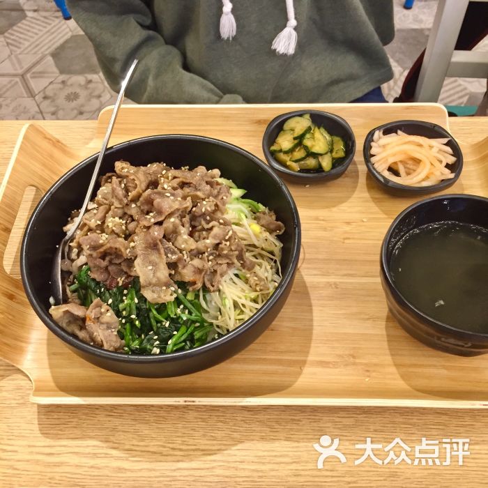 韩式牛肉拌饭