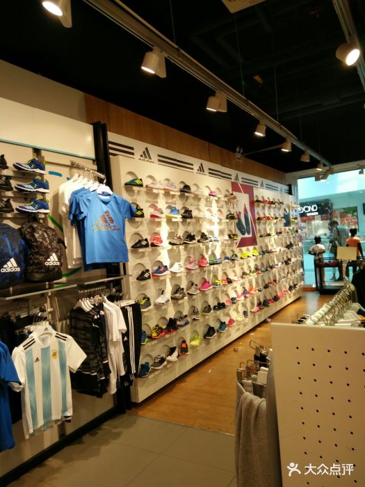 adidas儿童折扣店(杉井奥特莱斯店)-图片-宁波购物-大众点评网