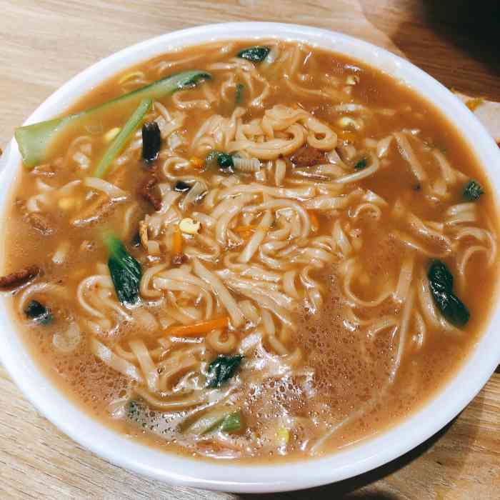 栾川肉丝面-"这家肉丝面好吃,位置在洛宜路上,自从和.