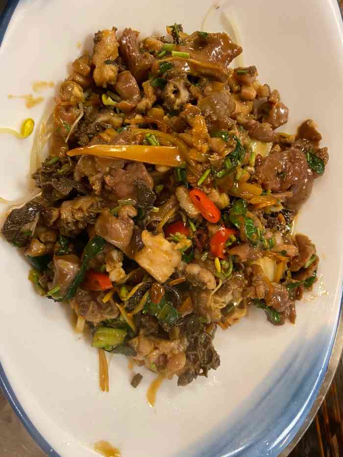老崇左特色风味食馆-"崇左菜系排名第一的餐厅.07:位置挺好.