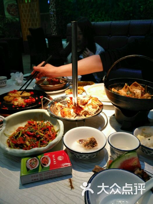 湘江鱼头王-图片-东莞美食