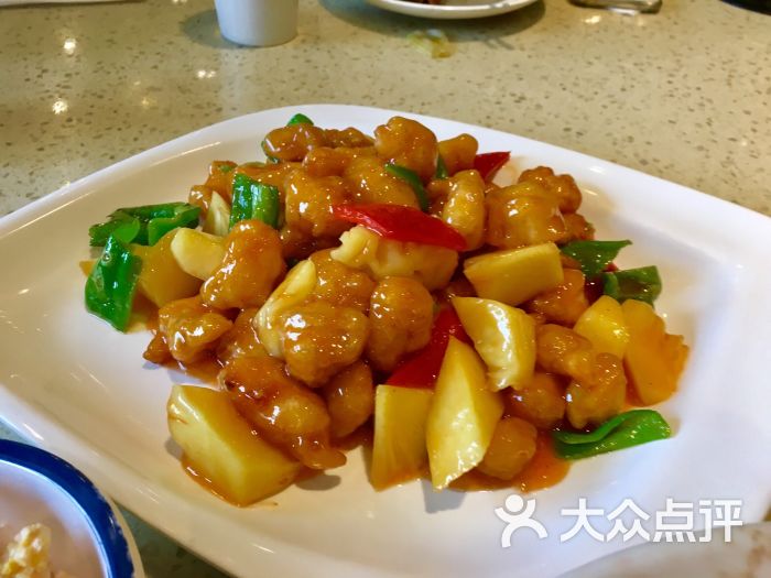 凤梨咕咾肉