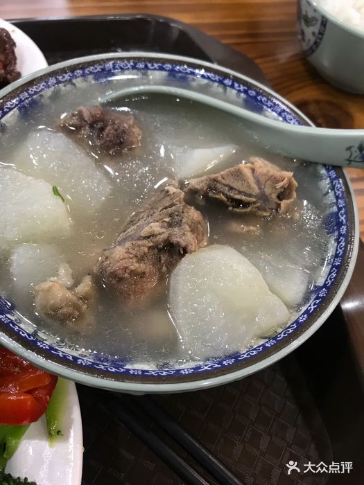 福梦佳大食堂(浦电路店)白萝卜炖小排骨汤图片 第3张