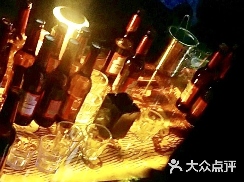 苏荷酒吧啤酒图片 - 第2张