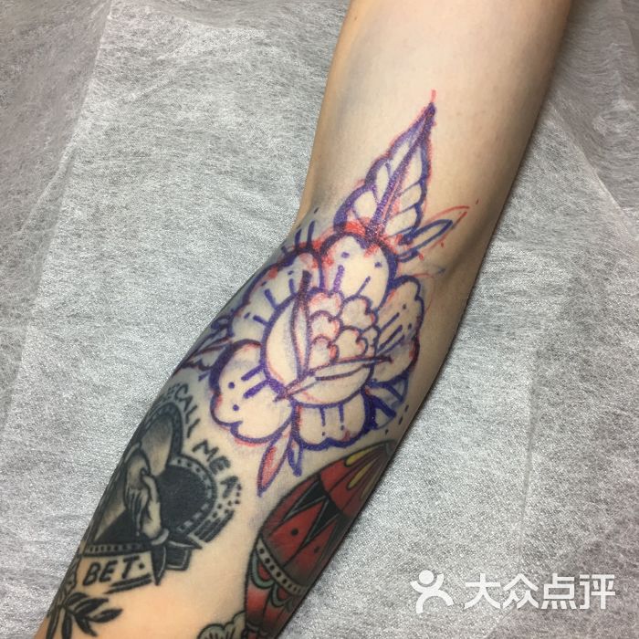 tattoo御刺青纹身店(虹桥店)植物图片 - 第1张