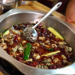 怎样做好吃的香辣锅 eoxQOYVD_1bCcHRrKbEfcqhQxHoYmZGmaVjrjl3T0CVKTT7DfA2TTIP91vsaqA3xuzFvxlbkWx5uwqY2qcjixFEuLYk00OmSS1IdNpm8K8twhW7bzr4O88Ivp4FuDG0SfCF2ubeXzk49OsGrXt_KYDCngOyCwZK-s3fqawWswzk.jpg