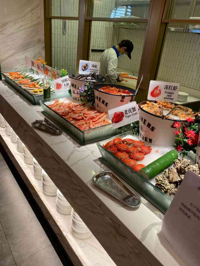 星伦多海鲜自助餐厅(复地活力城店)