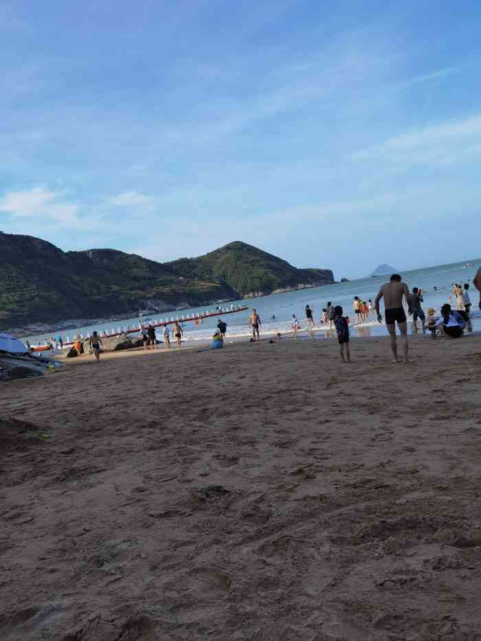 洞下海滨浴场"推荐理由:东濒东海,沙滩总长700多米-大众点评移动版