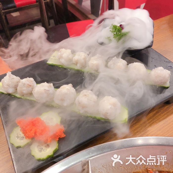 红蟹籽手打鲜虾滑
