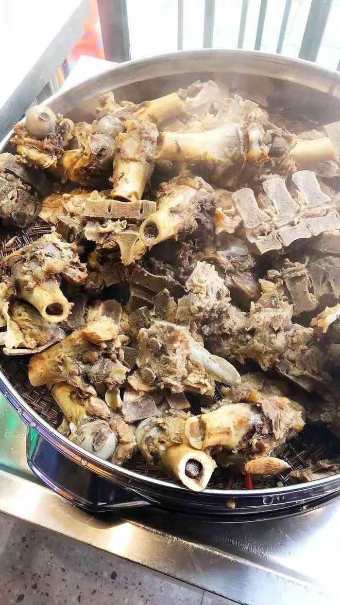 啃骨头酱骨火锅(茶园店)-"啃骨头,吃火锅,大口吃肉,大