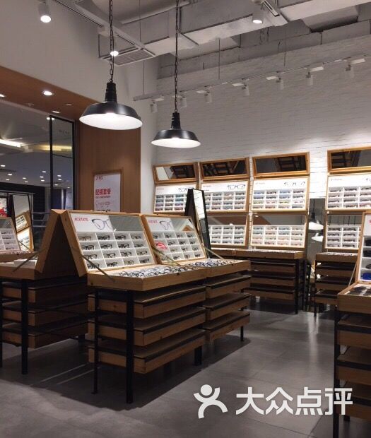 睛姿眼镜店(来福士店)图片 - 第141张