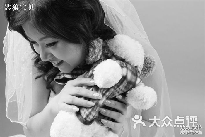 南阳婚纱摄影_忆生缘婚纱摄影(2)