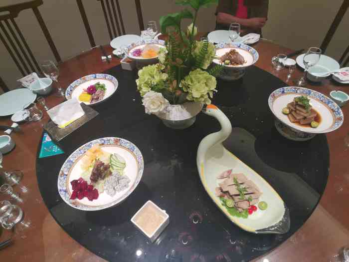 清江宴(健康西路店)-"这家饭店装修很不错,模仿江南的
