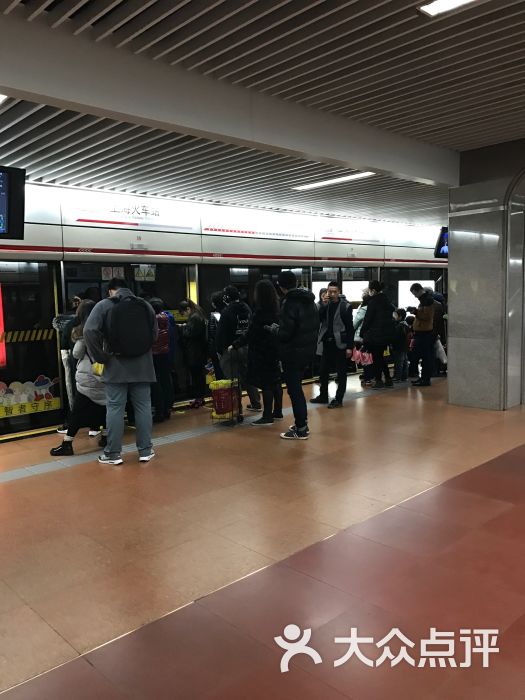 上海火车站-地铁站-图片-上海生活服务