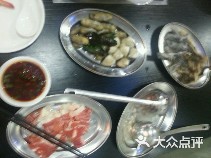 冠菌海鲜肥牛自助火锅_山东肥牛火锅_海鲜肥牛自助火锅