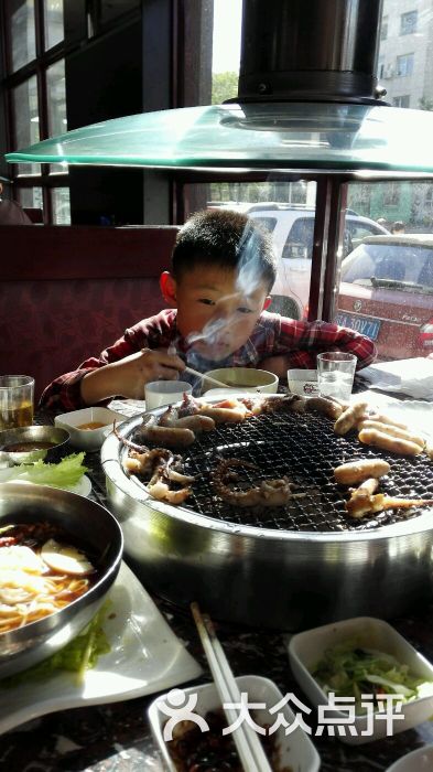 啊美丽炭火烤肉店(鸿凯店)的点评
