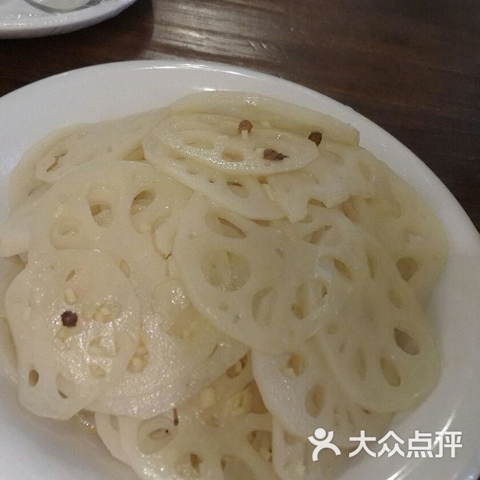 梧桐树下主题餐厅