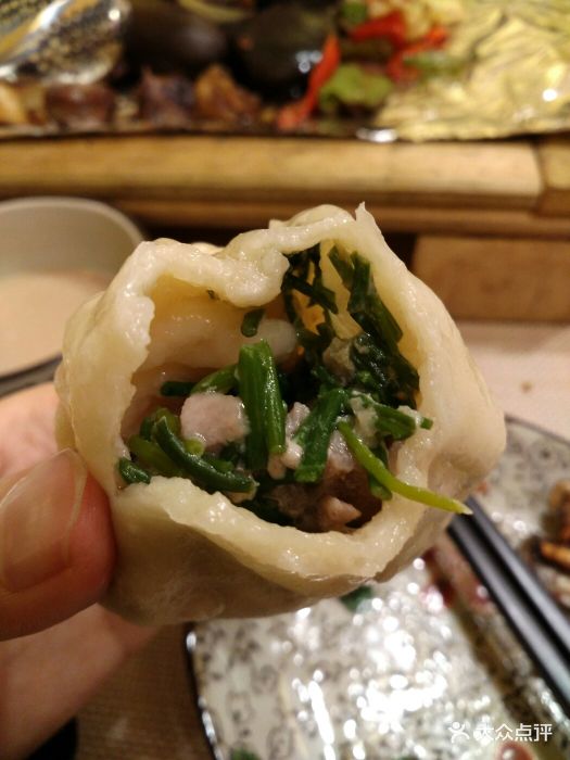 格日勒阿妈(东岸店)沙葱包子图片 - 第2张