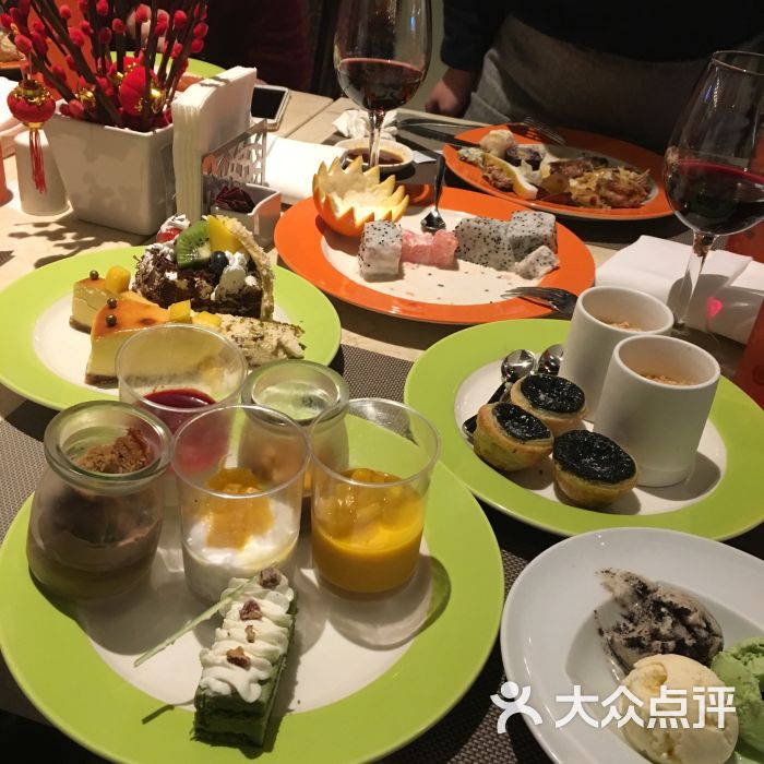 粤海喜来登酒店盛宴全日自助餐厅的点评