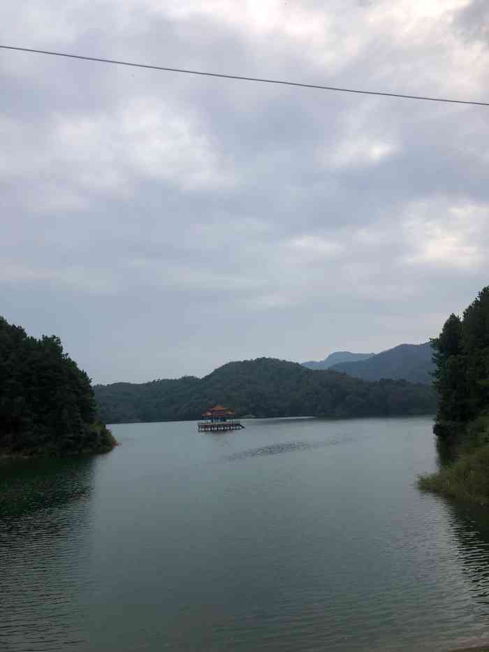 白鹭湖风景区-"位于长沙县高桥镇,为了保护饮用水源而