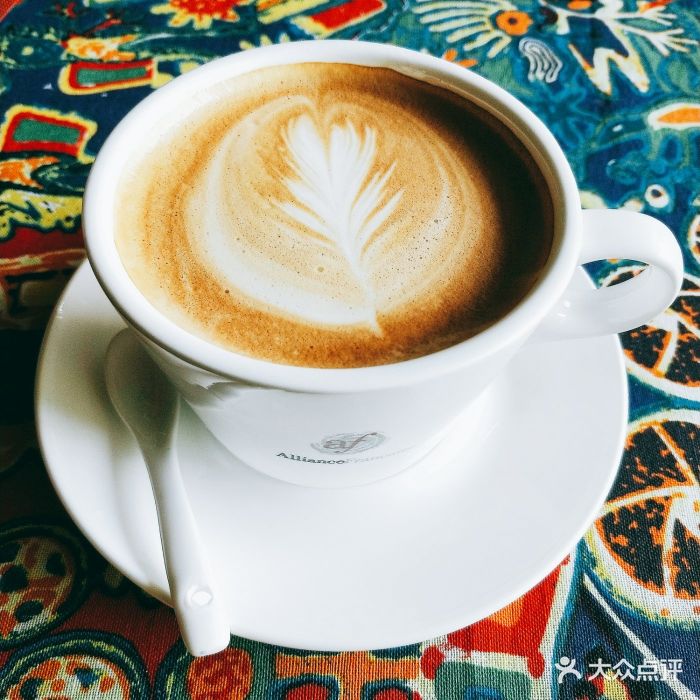 华欧法式烘焙咖啡(兰卡店)香草拿铁咖啡图片